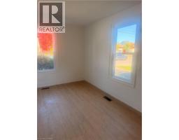 252 Queensway W, Simcoe, ON N3Y2N1 Photo 17