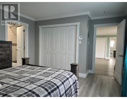 898 Oceanview Drive thumbnail 17