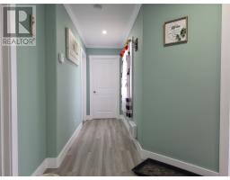 898 Oceanview Drive thumbnail 23