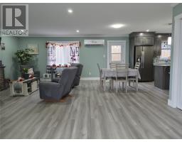 898 Oceanview Drive thumbnail 6