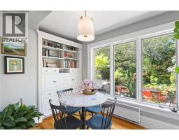 122 Waterloo Row, photo 17