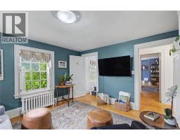 122 Waterloo Row, photo 23