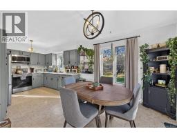 Living room - 360 Petrie Avenue, North Tetagouche, NB E2A4Y9 Photo 9