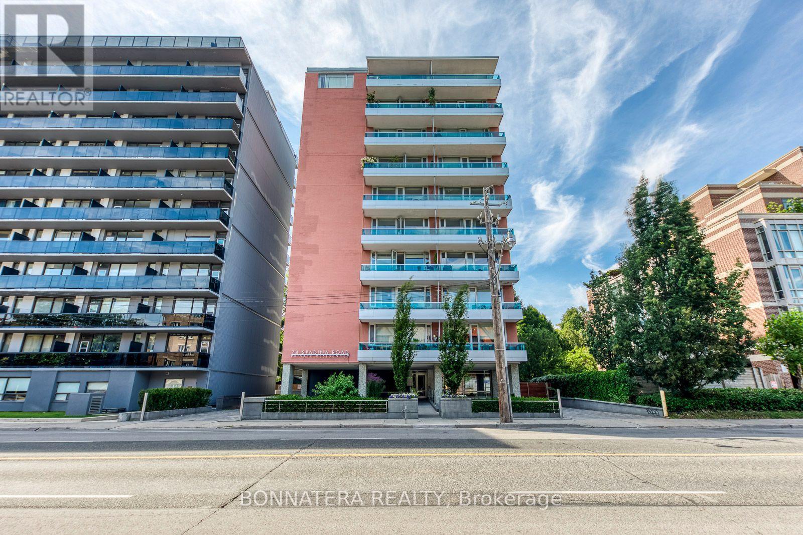 402- 74 Spadina Road, Toronto, ON photo 1