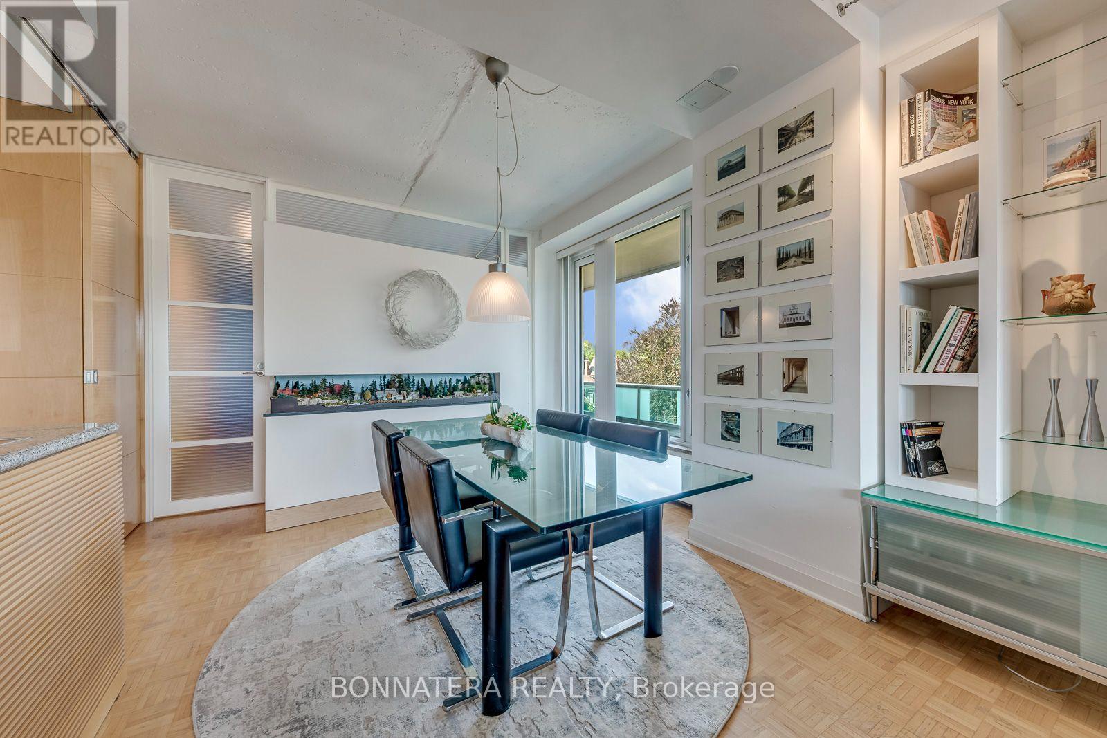 402- 74 Spadina Road, Toronto, ON photo 11