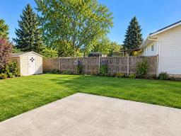 114 Sunflower Crescent Sw, Altona, MB R0G0B2 Photo 24