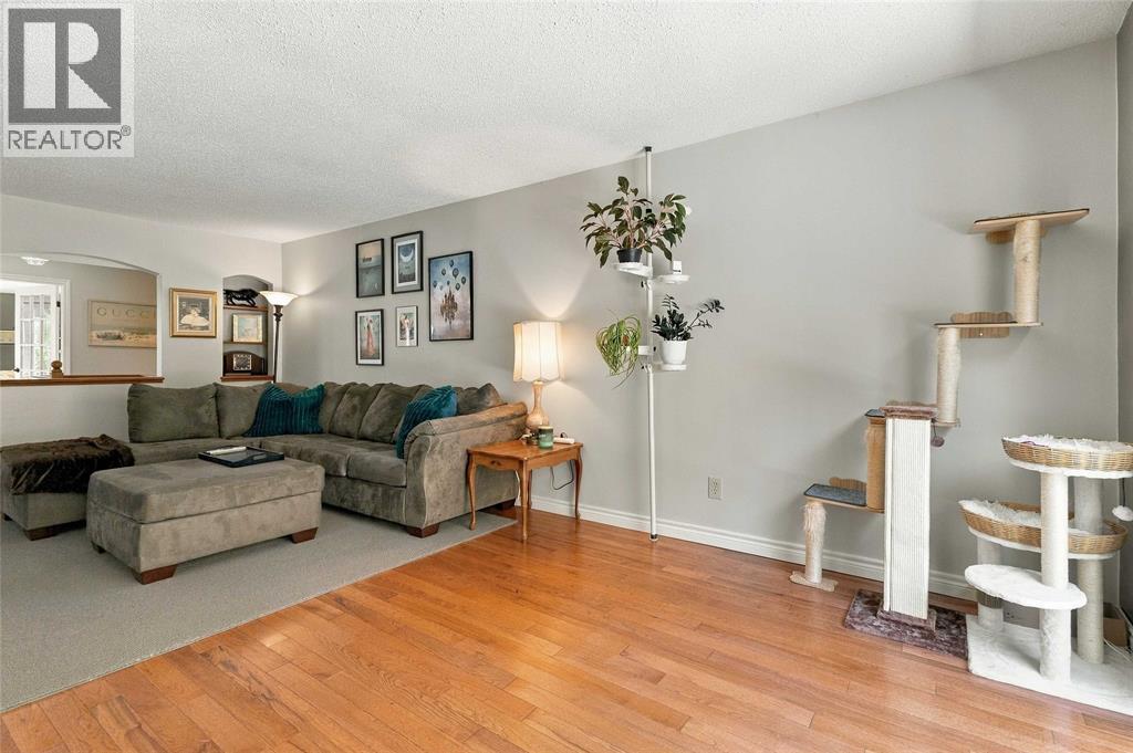 6182 WILLIAM STREET, Warwick-Watford — photo 10