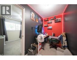 4pc Bathroom - 121 Ashgrove Avenue, Brantford, ON N3R6E8 Photo 13