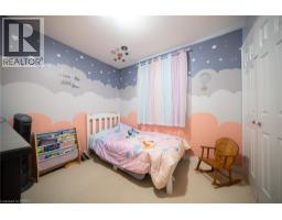 Bedroom - 121 Ashgrove Avenue, Brantford, ON N3R6E8 Photo 11