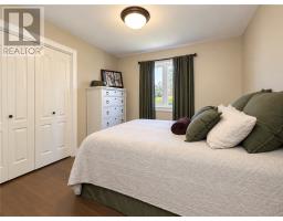 22 Walter Avenue, Lively, ON P3Y1C8 Photo 18
