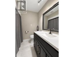 22 Walter Avenue, Lively, ON P3Y1C8 Photo 19