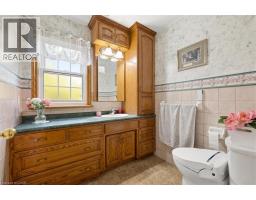 3pc Bathroom - 6053 Line 89 Line, North Perth, ON N0G1Y0 Photo 15