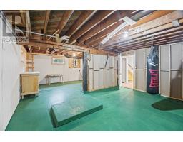 7 Macpherson Avenue thumbnail 31