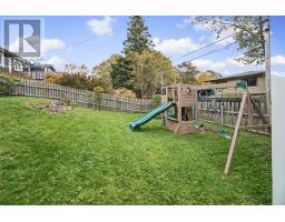 7 Macpherson Avenue thumbnail 37