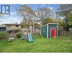 7 Macpherson Avenue thumbnail 38