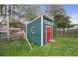 7 Macpherson Avenue thumbnail 39