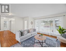 7 Macpherson Avenue thumbnail 9