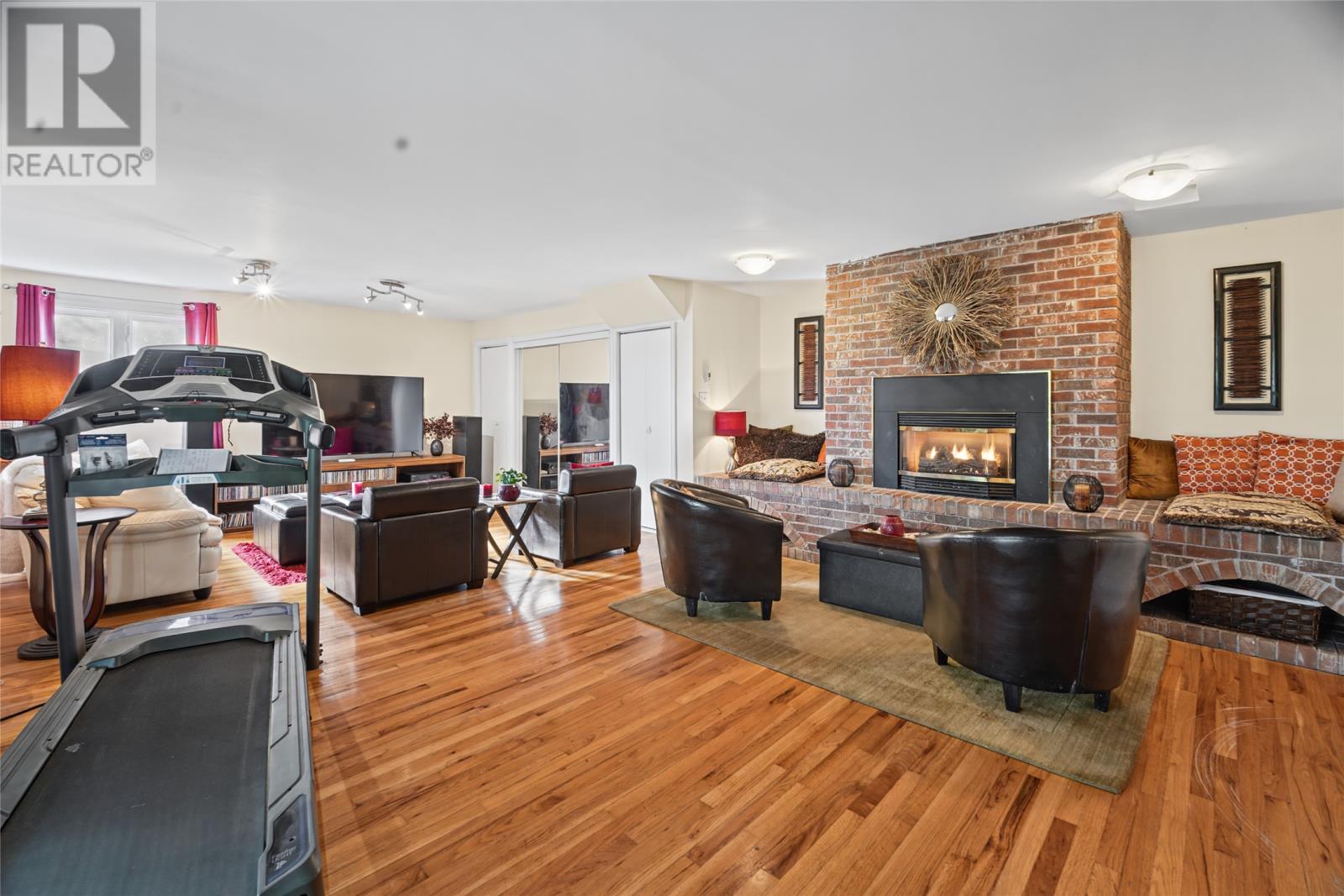 7 Connemara Place - 24