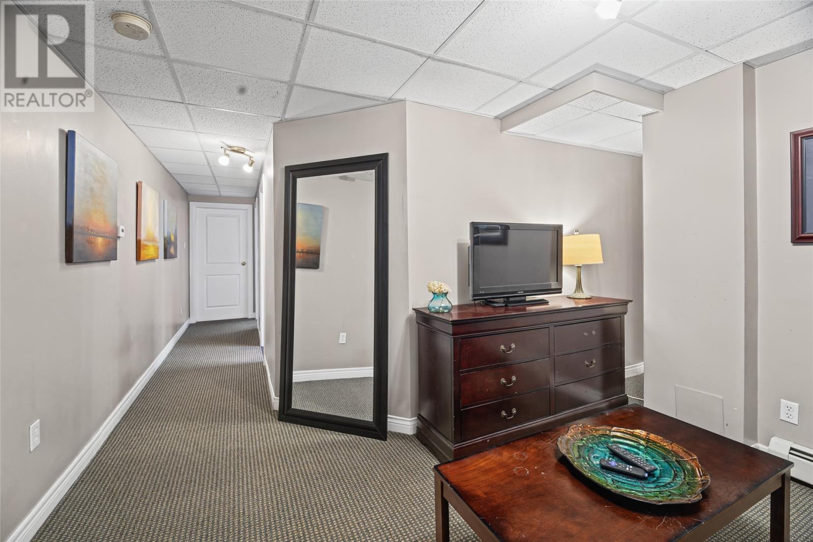 7 Connemara Place - 36