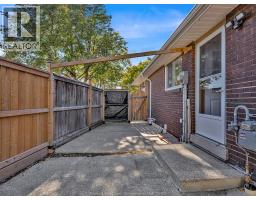 9832 Lynngrove Crescent, Windsor, ON N8R1B9 Photo 46