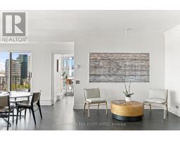 1902 - 38 Avenue Road, Toronto, ON M5R2G2 Photo 13