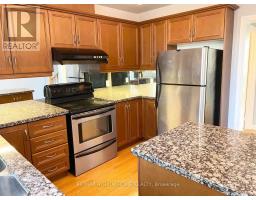59 Routliffe Lane, Toronto, ON M2N0A5 Photo 10