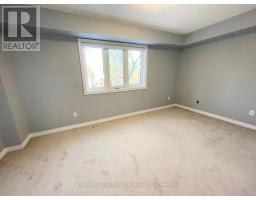 59 Routliffe Lane, Toronto, ON M2N0A5 Photo 18