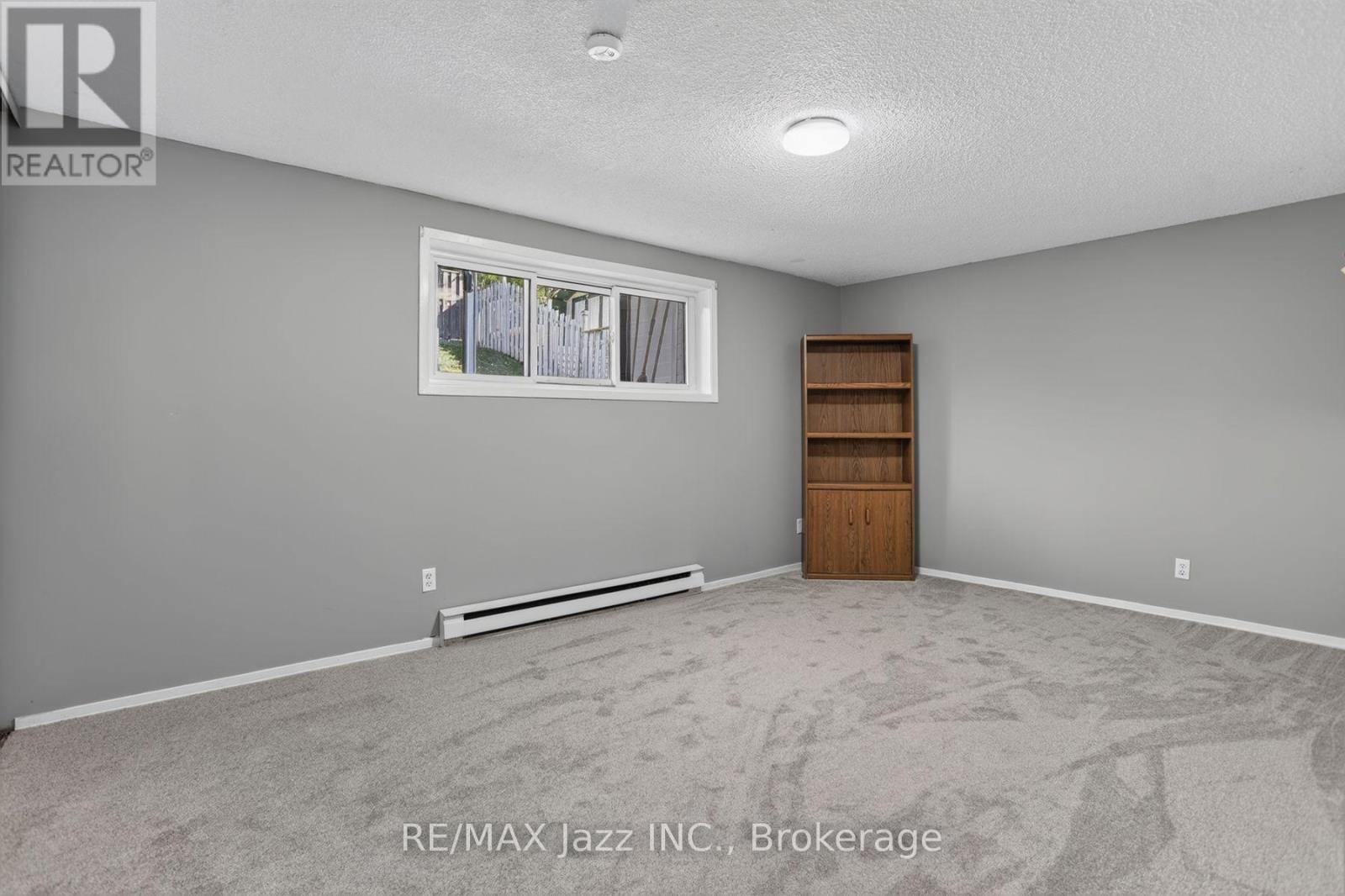 691 Attersley Drive, Oshawa, ON photo 23
