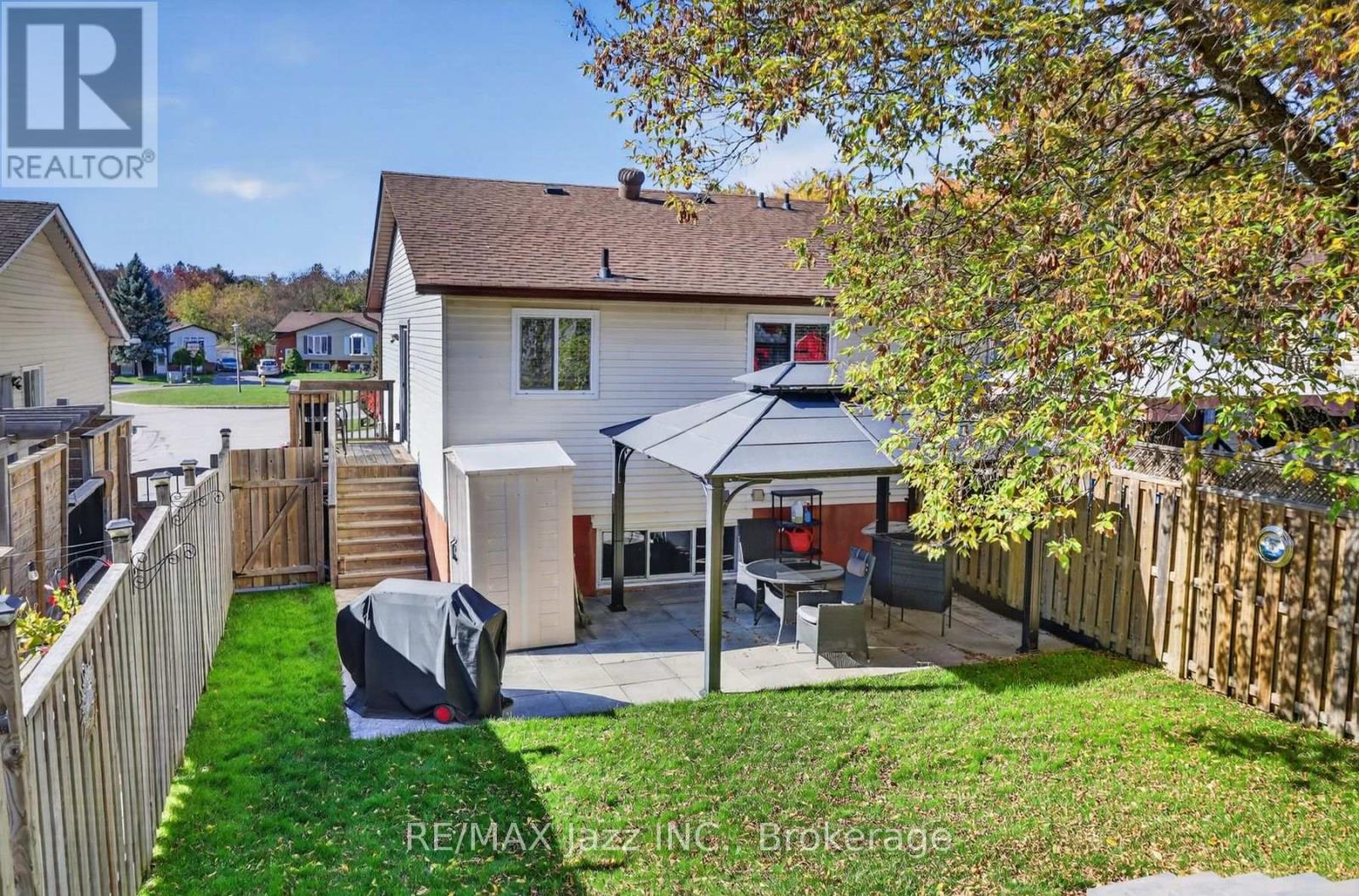 691 Attersley Drive, Oshawa, ON photo 31