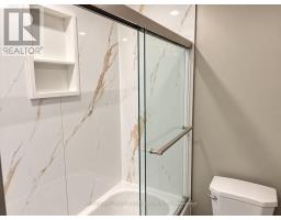 19 Kelvin Avenue, Toronto, ON M4C5C7 Photo 11