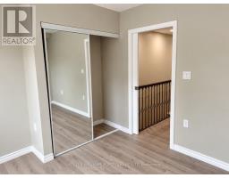 19 Kelvin Avenue, Toronto, ON M4C5C7 Photo 8