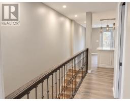 19 Kelvin Avenue, Toronto, ON M4C5C7 Photo 9