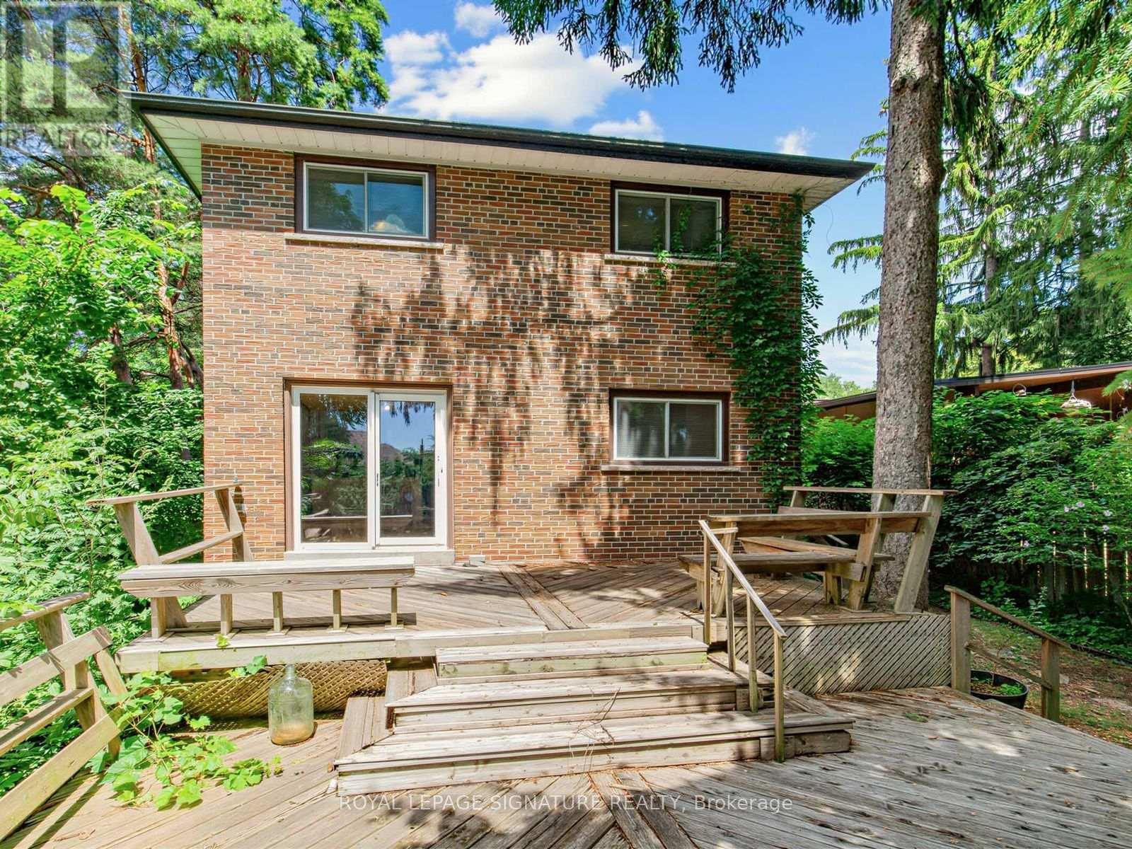 162 Bathgate Drive, Toronto, ON photo 30