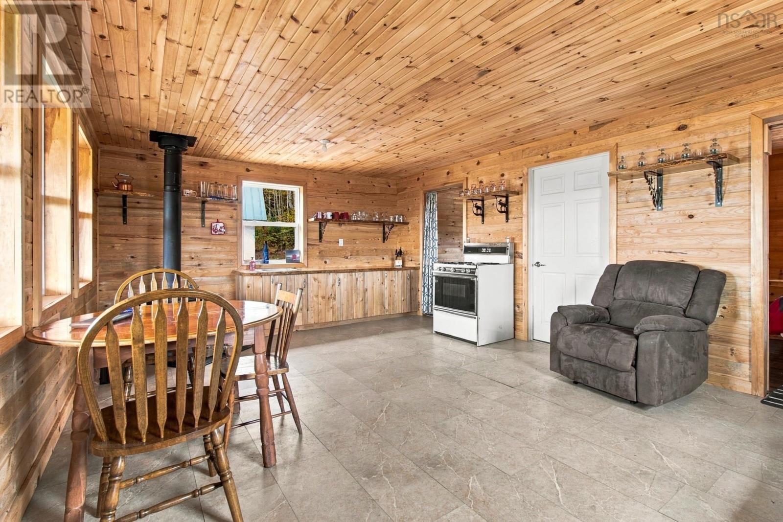 629 Eatonville Road - 9