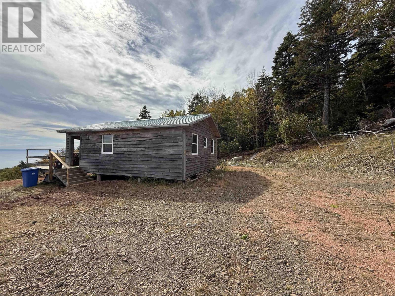 629 Eatonville Road - 32