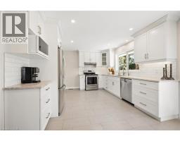 Kitchen - 18 Evelyn Crescent, Kitchener, ON N2A1G9 Photo 7