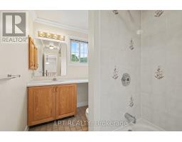 28 Meadow Glade Gardens, Ottawa, ON K2G5J4 Photo 29