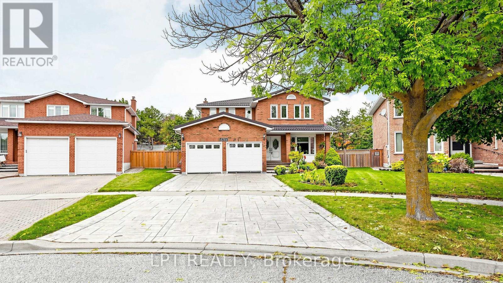 4204 Starlight Crescent, Mississauga, ON