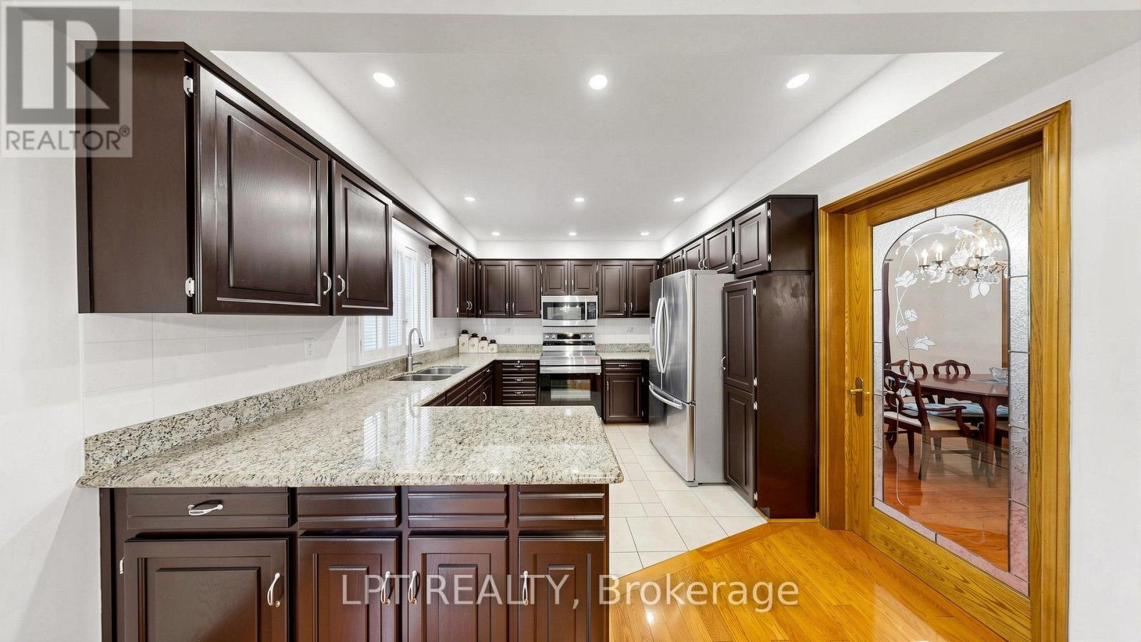 4204 Starlight Crescent, Mississauga, ON photo 17