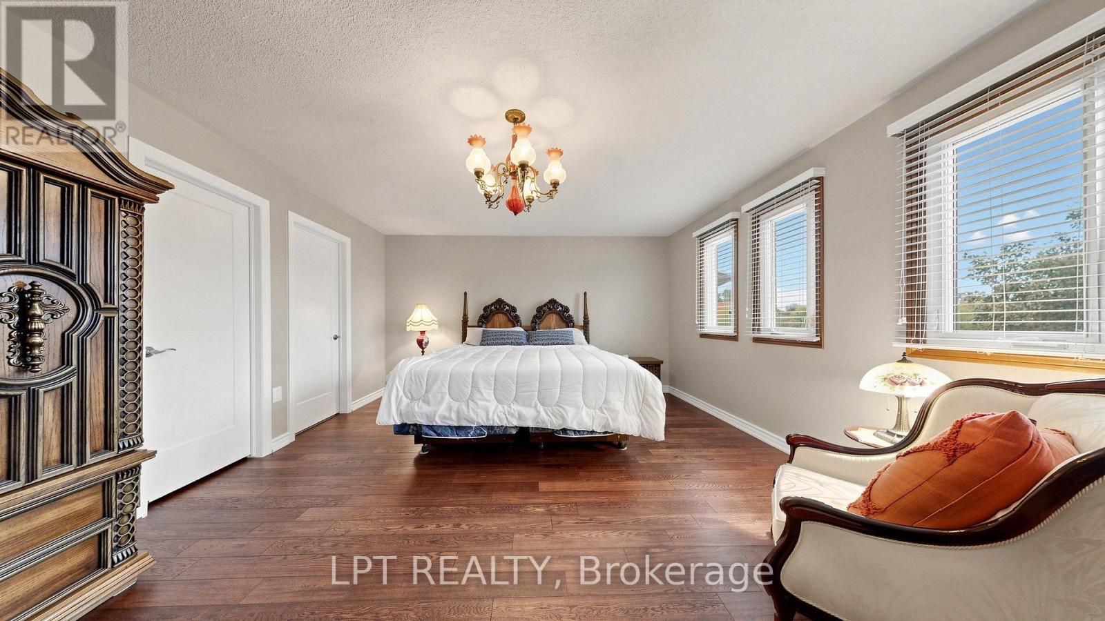 4204 Starlight Crescent, Mississauga, ON photo 32