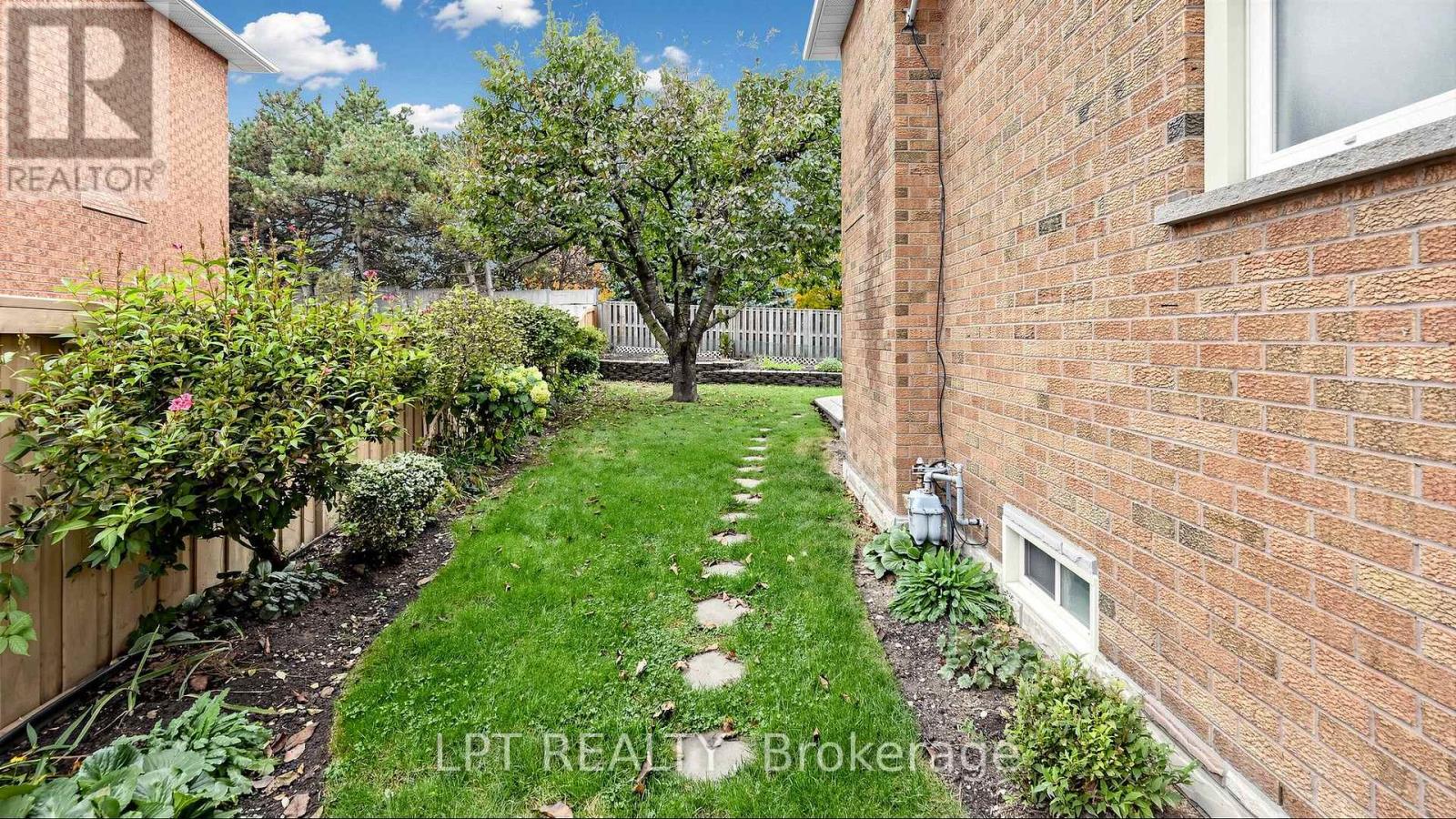 4204 Starlight Crescent, Mississauga, ON photo 47