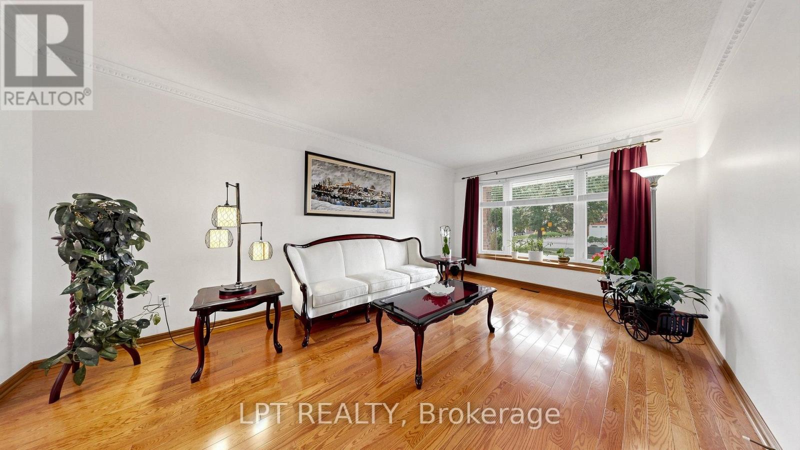 4204 Starlight Crescent, Mississauga, ON photo 6