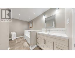 4204 Starlight Crescent, Mississauga, ON L4W4P9 Photo 27