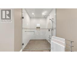 4204 Starlight Crescent, Mississauga, ON L4W4P9 Photo 28