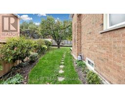 4204 Starlight Crescent, Mississauga, ON L4W4P9 Photo 47