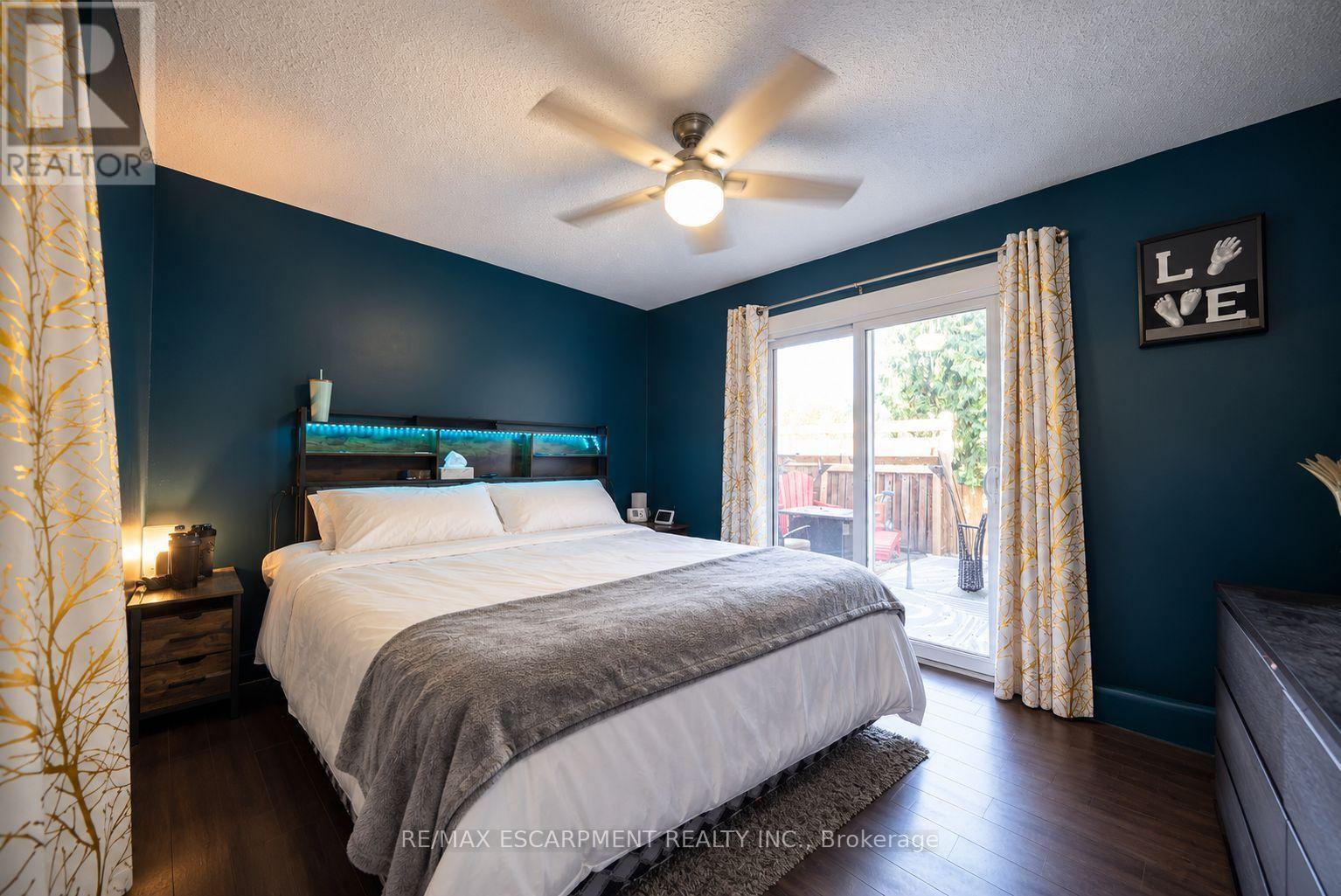 121 Ashgrove Avenue, Brantford, ON photo 16