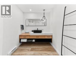 398 Upper Bench Road S, Penticton, BC V2A8S9 Photo 26