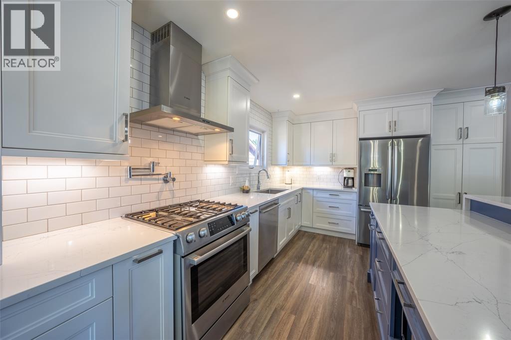 1592 COVENTRY COURT, Sarnia — photo 5