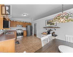 Primary Bedroom - 1490 Nigh Road, Fort Erie, ON L2A5M4 Photo 8