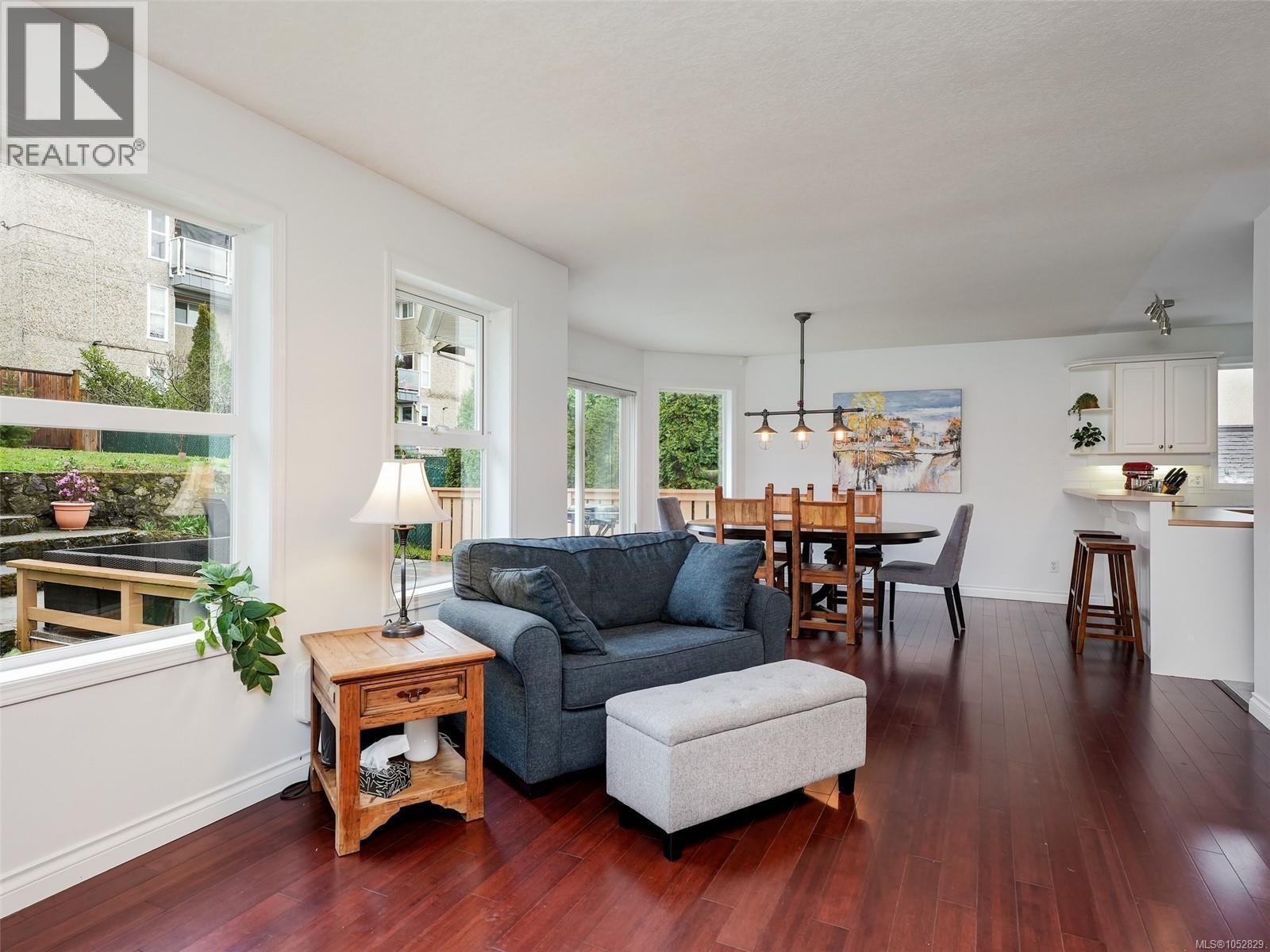  2727 Grosvenor Road, Victoria